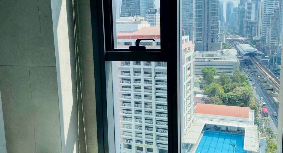 For sale 2 bedrooms condo in Sathon, Bangkok