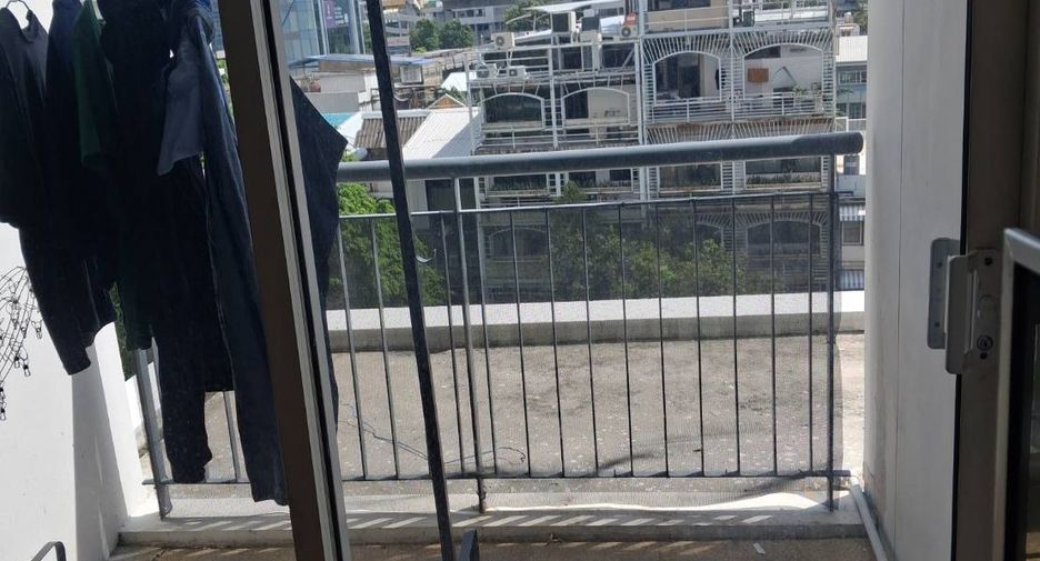 For rent 2 ベッドルーム condo in Ratchathewi, Bangkok