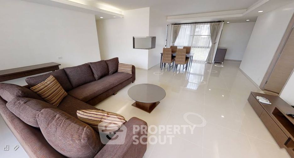 For rent 3 ベッドルーム apartment in Khlong Toei, Bangkok