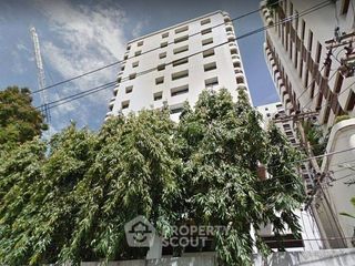 For rent 4 bedrooms apartment in Watthana, Bangkok
