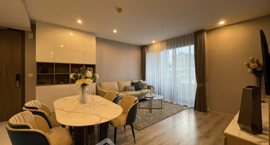 For rent 2 bedrooms condo in Bang Na, Bangkok