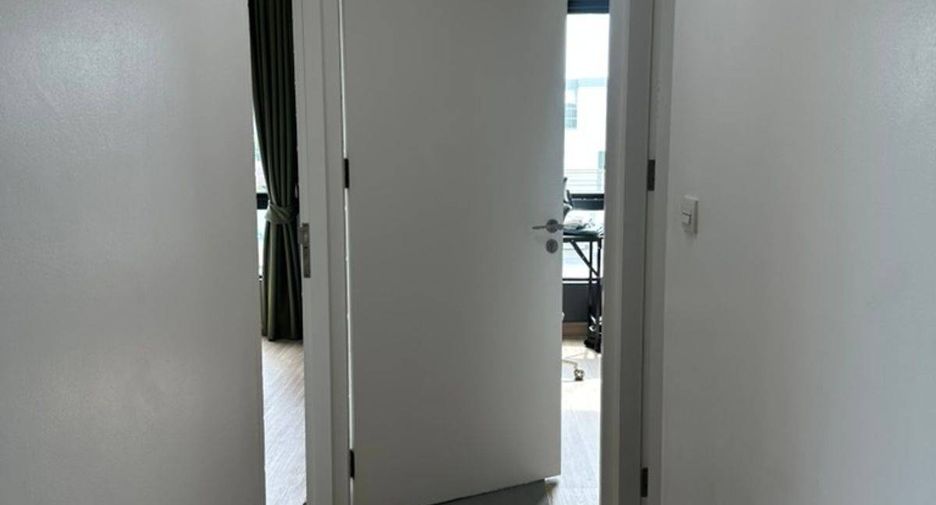 For rent 2 bedrooms condo in Bang Na, Bangkok