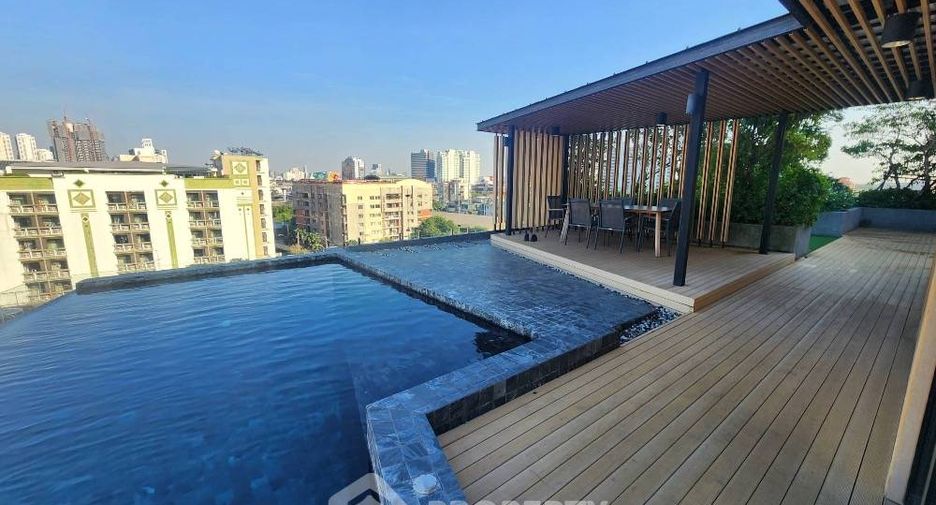 For rent 1 bed condo in Yan Nawa, Bangkok