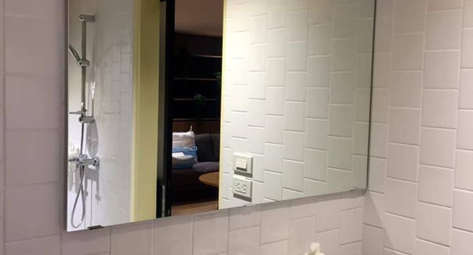Condo en alquiler de 2 habitaciones en Phaya Thai, Bangkok