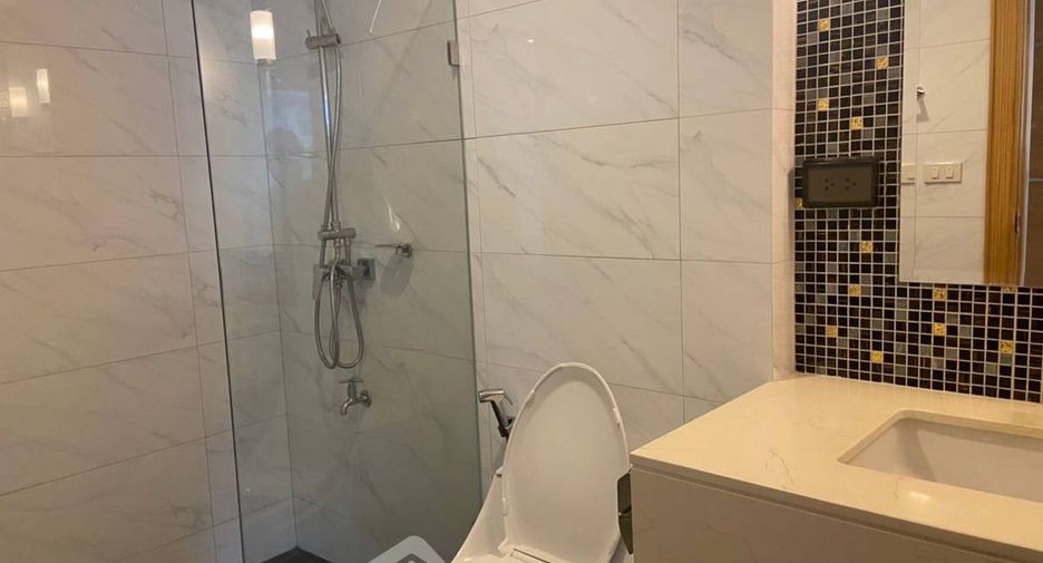 Wohnung zur Miete mit 2 Zimmer in Phaya Thai, Bangkok