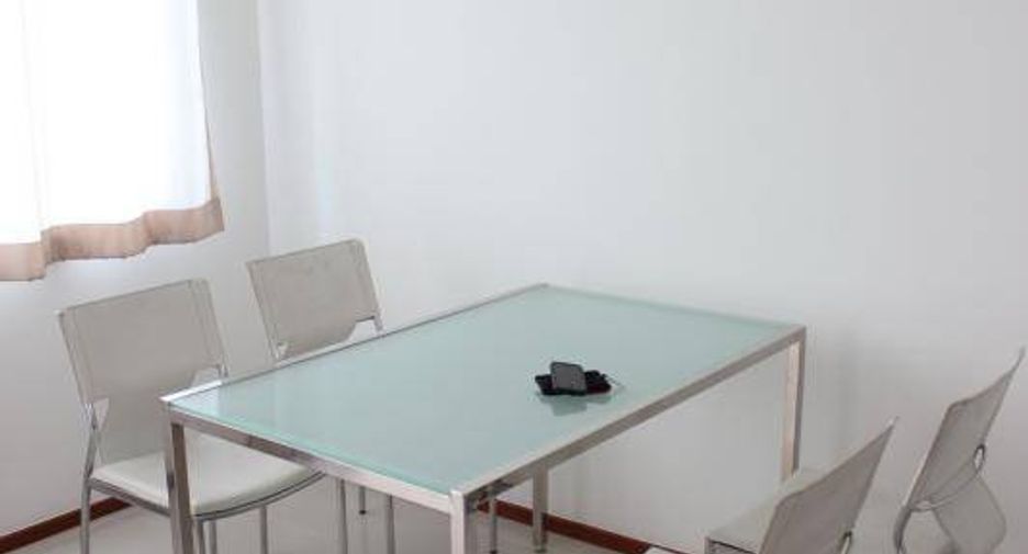For rent 2 ベッドルーム condo in Khlong San, Bangkok