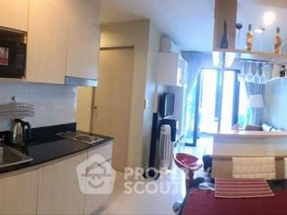 Wohnung zur Miete mit 2 Zimmer in Huai Khwang, Bangkok