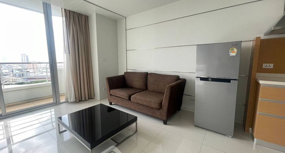 For rent 1 bed condo in Sathon, Bangkok