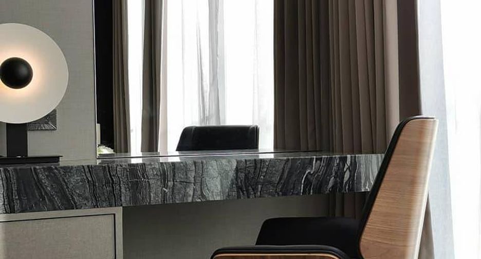 For rent 1 bed condo in Pathum Wan, Bangkok