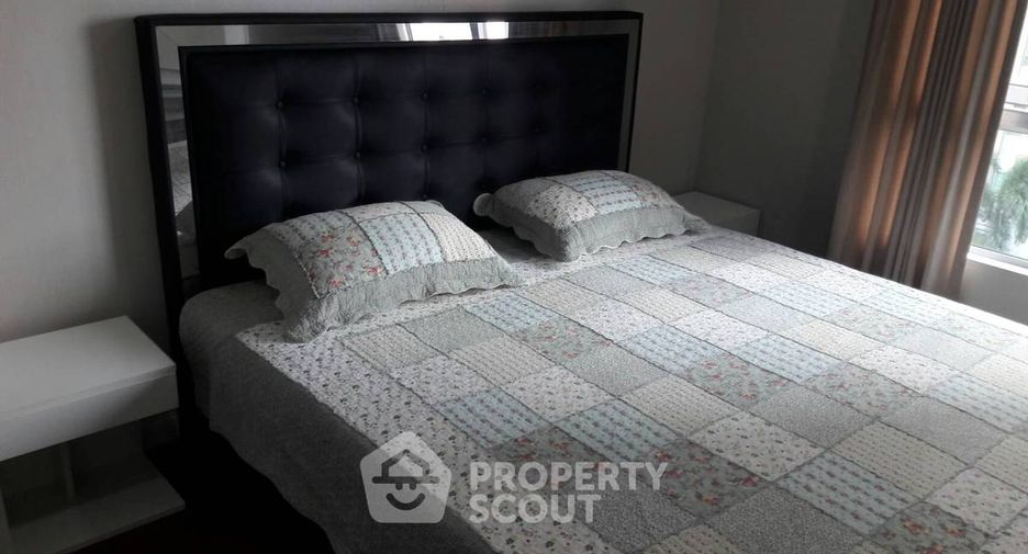 Condo en alquiler de 3 habitaciones en Huai Khwang, Bangkok