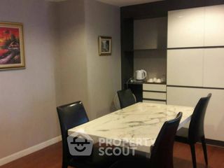 For rent 3 bedrooms condo in Huai Khwang, Bangkok