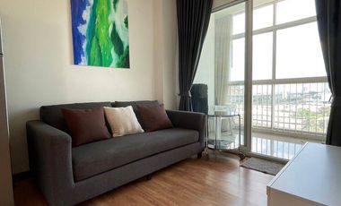 Condo en alquiler de 2 habitaciones en Bang Na, Bangkok
