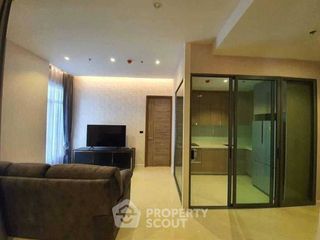 For rent 2 bedrooms condo in Phra Khanong, Bangkok