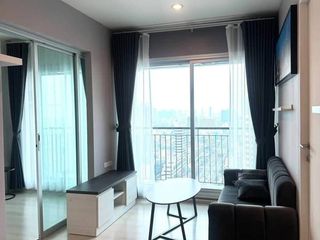 Wohnung zur Miete mit 1 Zimmer in Huai Khwang, Bangkok