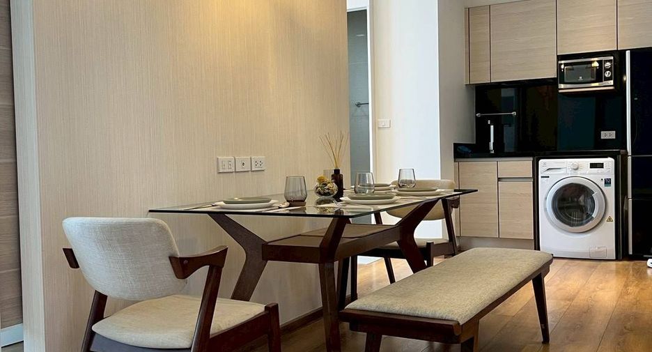 For rent 1 bed condo in Khlong Toei, Bangkok