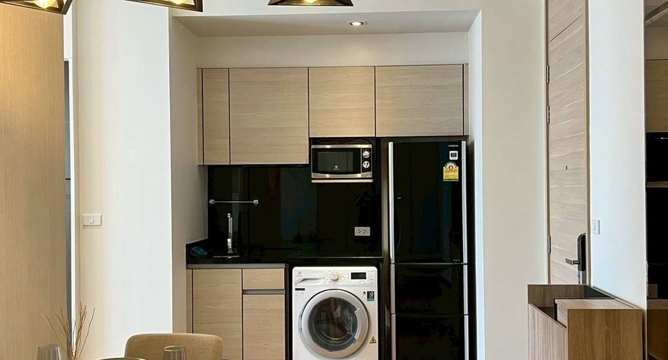 For rent 1 bed condo in Khlong Toei, Bangkok