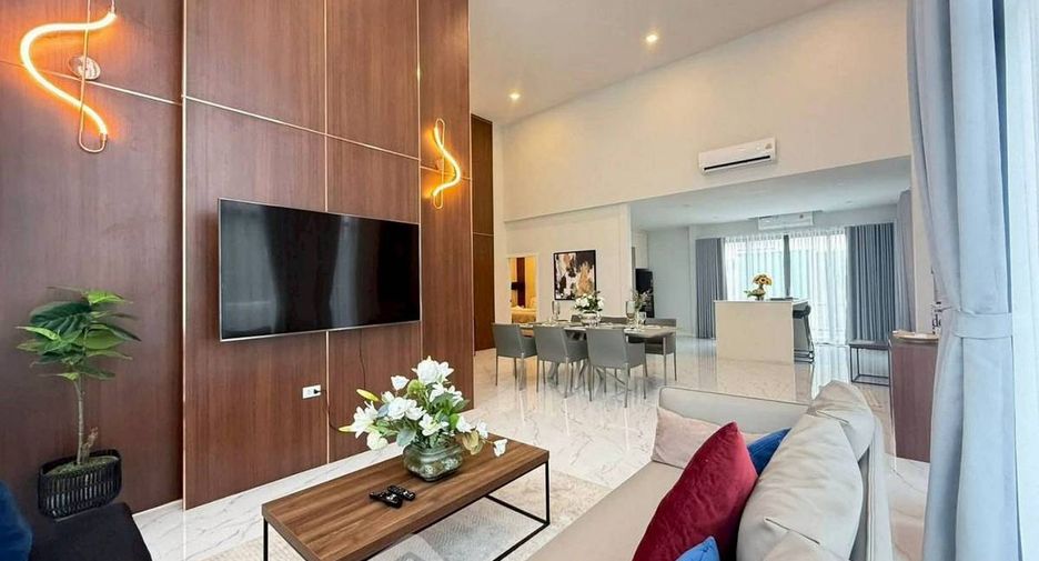 For rent 3 bedrooms villa in North Pattaya, Pattaya