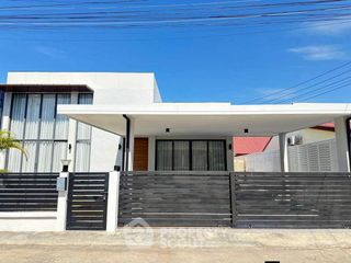 ให้เช่า 3 ห้องนอน วิลล่า ใน บางละมุง, ชลบุรี
