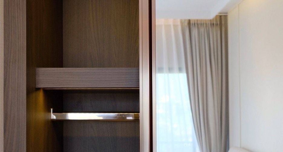 Condo en alquiler de 2 habitaciones en Khlong Toei, Bangkok