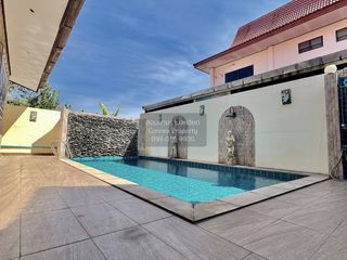À louer 3 chambres maison à Bang Lamung, Chonburi