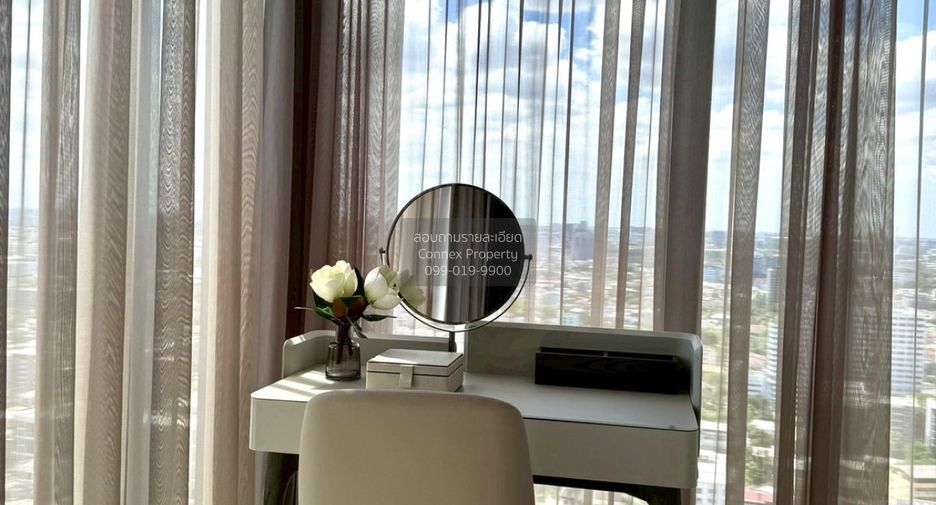 For rent 2 bedrooms condo in Chatuchak, Bangkok