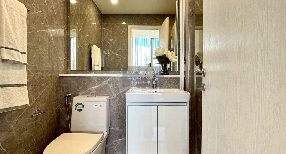 For rent 2 bedrooms condo in Chatuchak, Bangkok