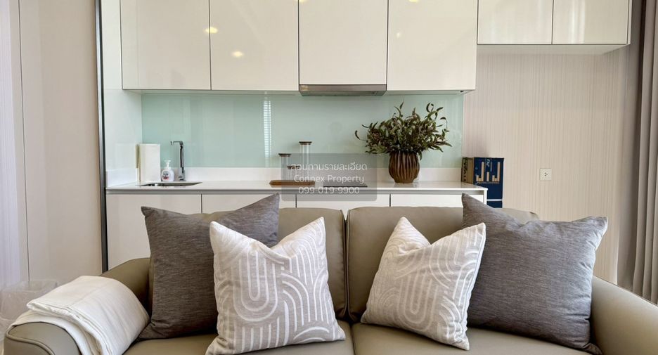 For rent 2 bedrooms condo in Chatuchak, Bangkok