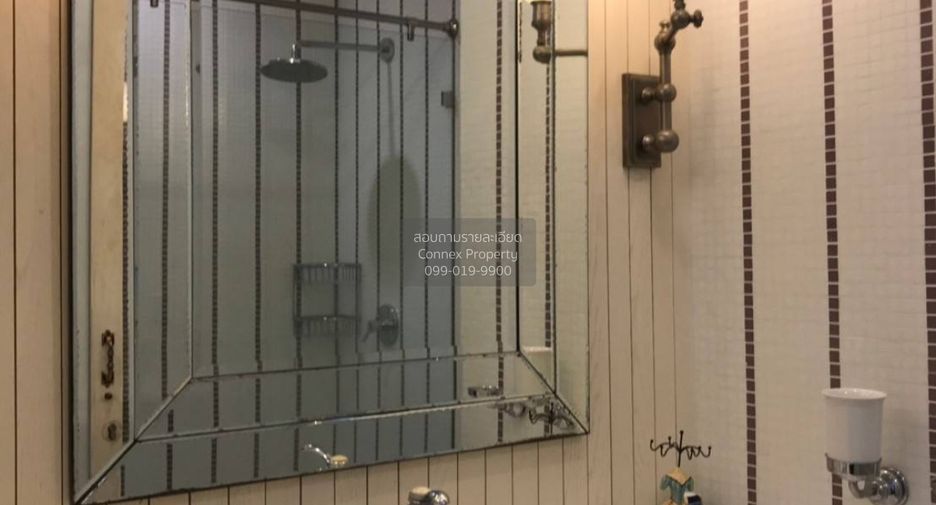 For rent 2 bedrooms condo in Khlong San, Bangkok