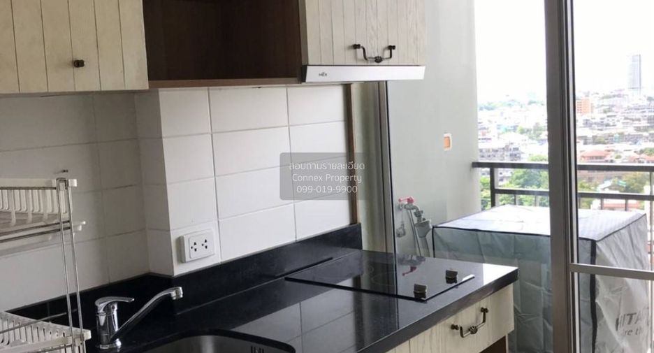 For rent 2 bedrooms condo in Khlong San, Bangkok