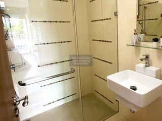 For rent 1 bed condo in Phaya Thai, Bangkok