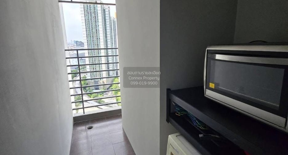 Wohnung zur Miete mit 1 Zimmer in Huai Khwang, Bangkok