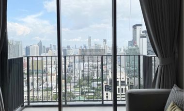 Wohnung zur Miete mit 1 Zimmer in Pathum Wan, Bangkok
