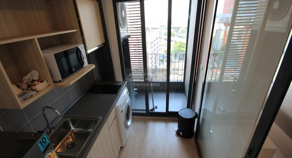 Condo en alquiler de 1 habitaciones en Bang Na, Bangkok