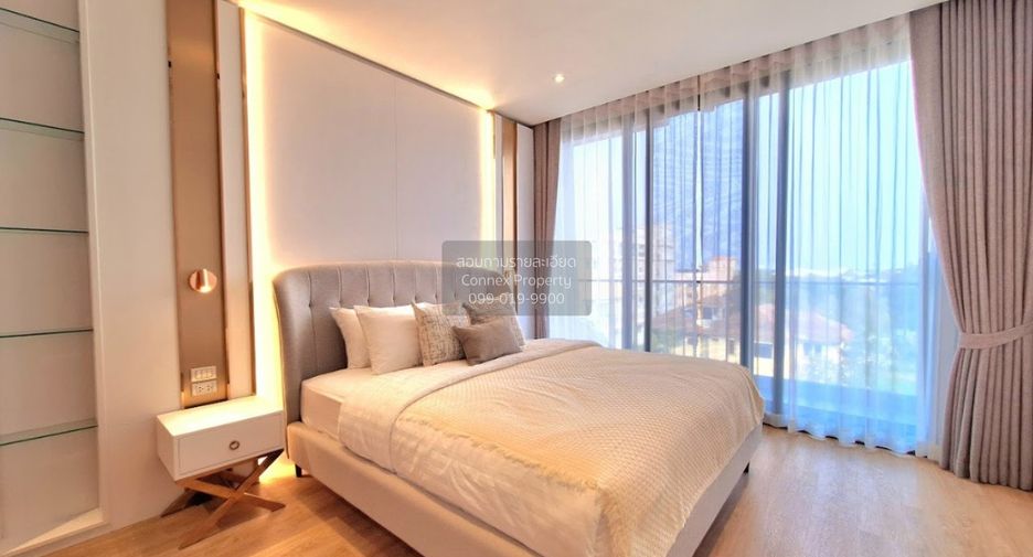 For rent 3 bedrooms condo in Mueang Samut Prakan, Samut Prakan
