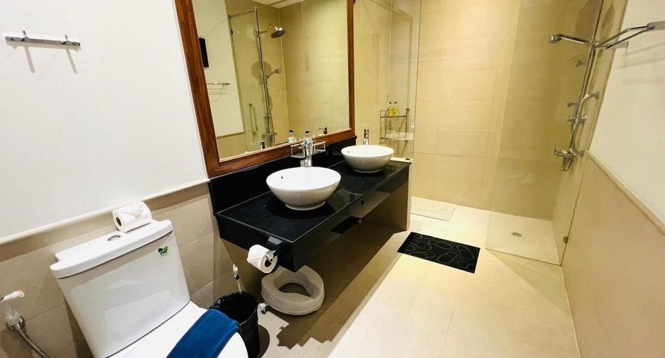 For rent 2 bedrooms townhouse in Thalang, Phuket