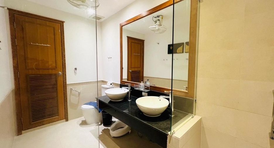 For rent 2 bedrooms townhouse in Thalang, Phuket