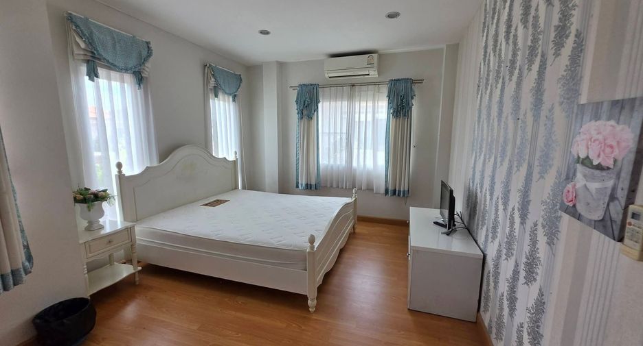 Haus zur Miete mit 4 Zimmer in San Sai, Chiang Mai