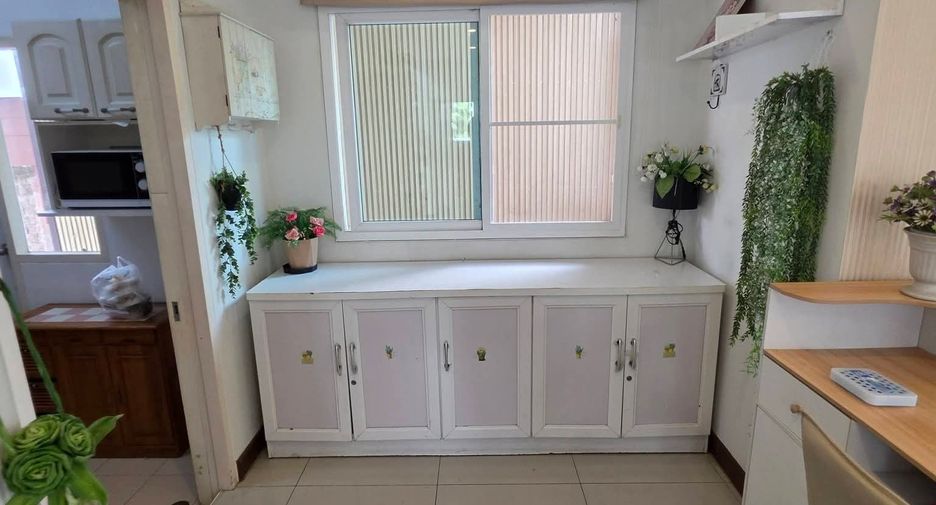 Haus zur Miete mit 4 Zimmer in San Sai, Chiang Mai