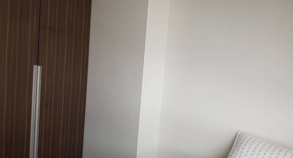 For rent 3 ベッドルーム condo in Phra Khanong, Bangkok