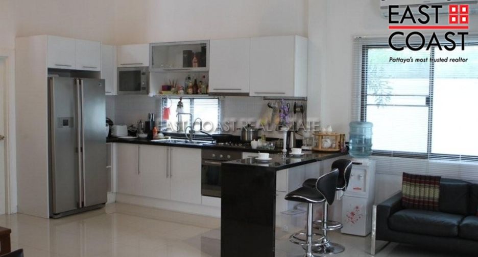 Haus zur Miete und zum Kauf mit 4 Zimmer in Bang Lamung, Chonburi