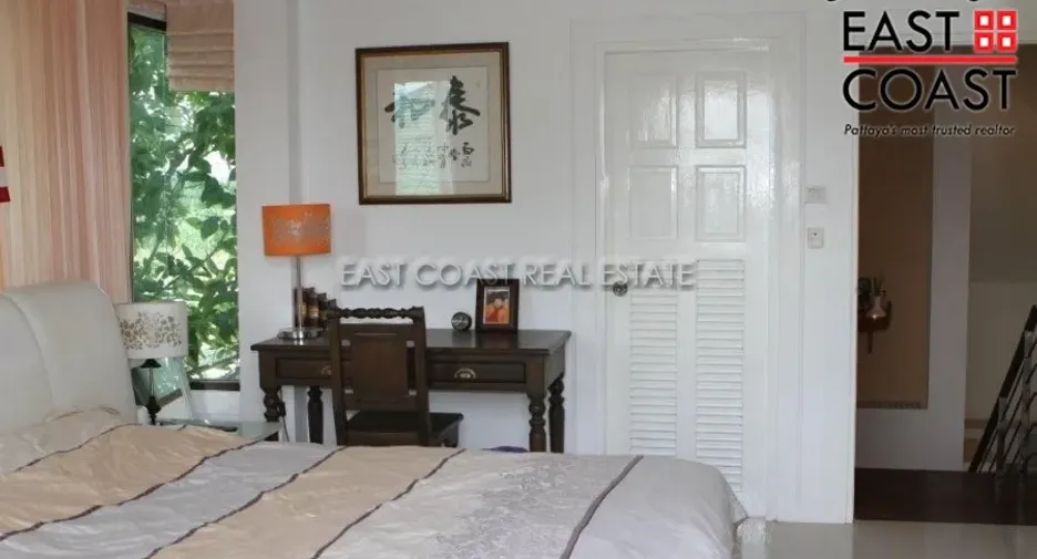 For rent and for sale 4 bedrooms house in Bang Lamung, Chonburi