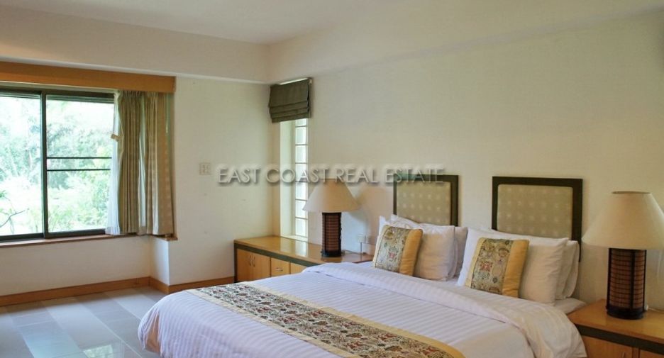 Haus zur Miete mit 4 Zimmer in Huay Yai, Pattaya