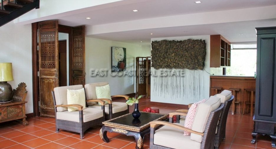 Haus zur Miete mit 4 Zimmer in Huay Yai, Pattaya