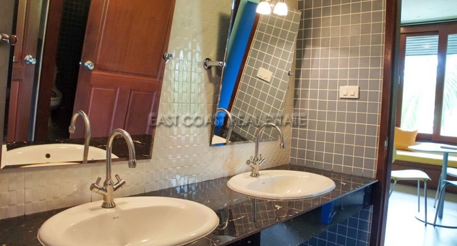 Haus zur Miete mit 4 Zimmer in Huay Yai, Pattaya