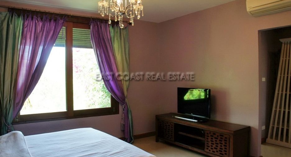 Haus zur Miete mit 4 Zimmer in Huay Yai, Pattaya