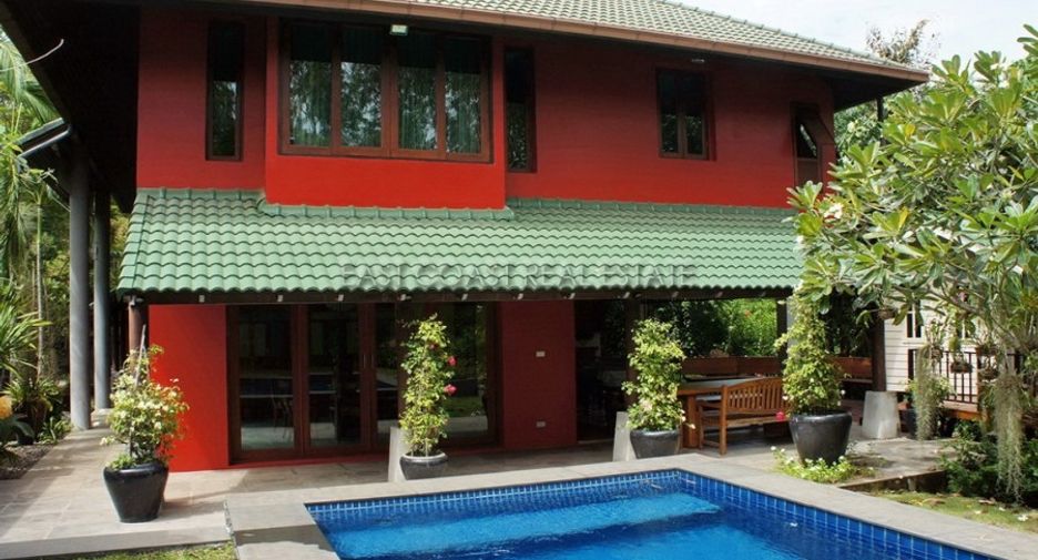 Haus zur Miete mit 4 Zimmer in Huay Yai, Pattaya