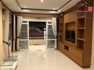 À louer 3 chambres maison à Bang Lamung, Chonburi