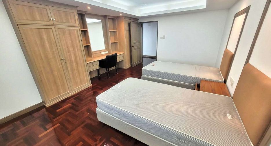 Wohnung zur Miete mit 3 Zimmer in Watthana, Bangkok