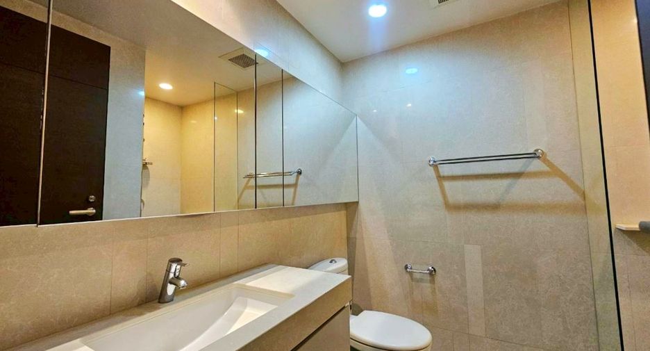Condo en alquiler de 2 habitaciones en Watthana, Bangkok