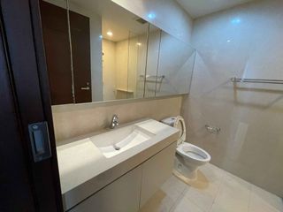 Condo en alquiler de 2 habitaciones en Watthana, Bangkok